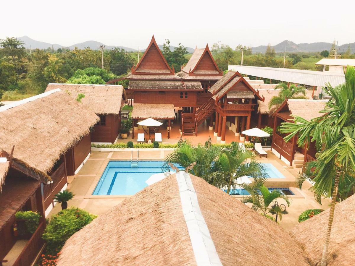 ดาเนียลี รีสอร์ต Hotel หัวหิน ภายนอก รูปภาพ
